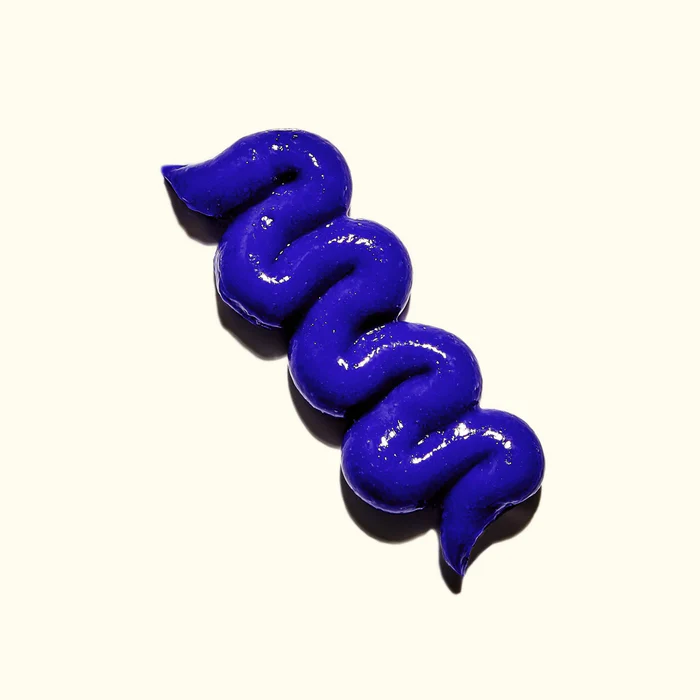 AMIKA BUST YOUR BRASS COOL BLONDE REPAIR ACONDITIONER LITRO