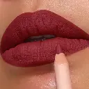 MOIRA SIGNATURE LIP PENCIL 012 DARING RED