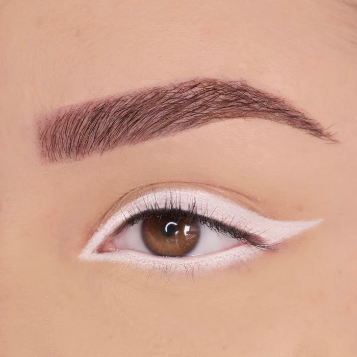 MOIRA STATEMENT GEL LINER 01