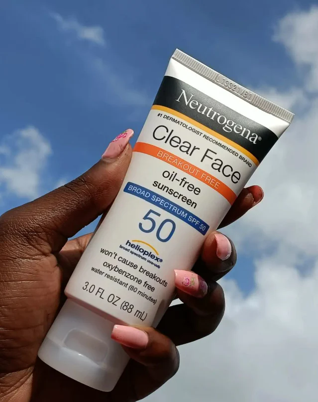 NEUTROGENA BREAKOUT FREE SPF 50