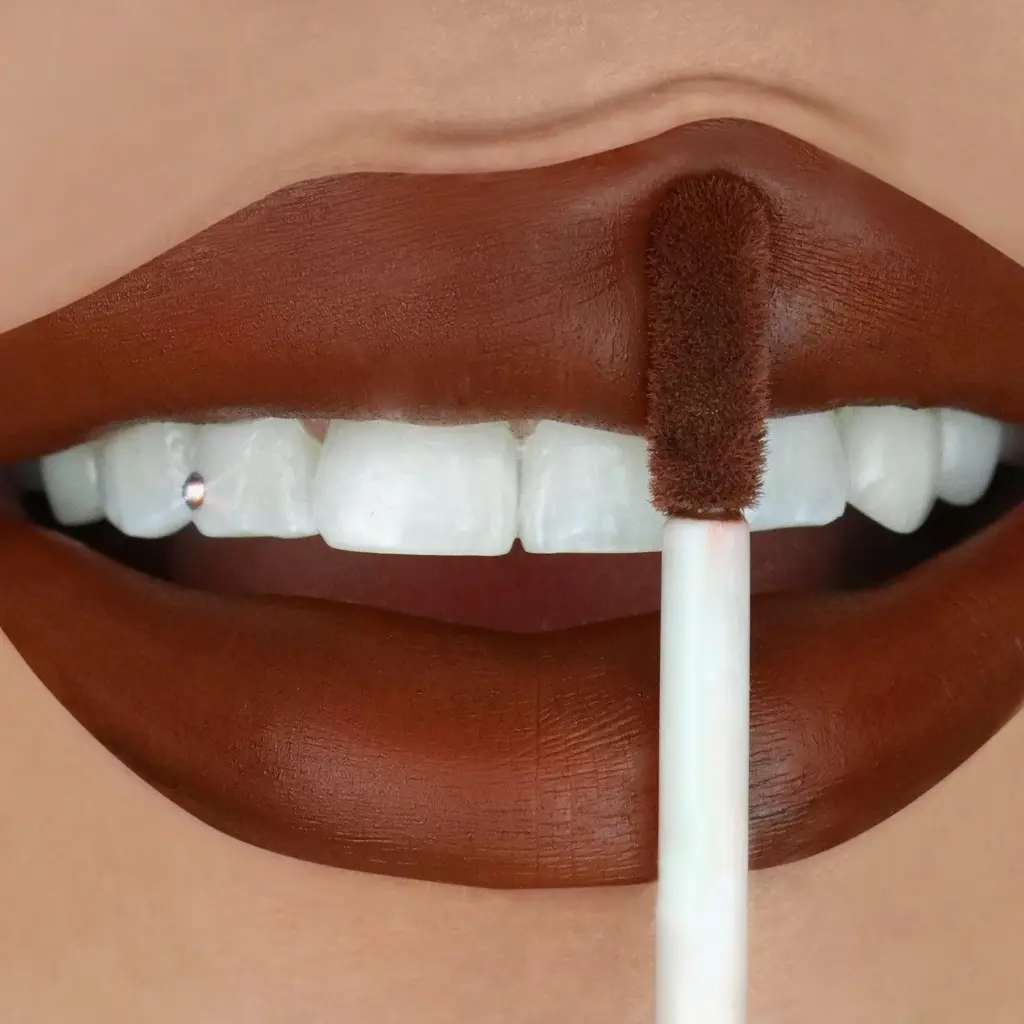 BC VELVET STAY LIP PAINT MAD ABOUT YOU