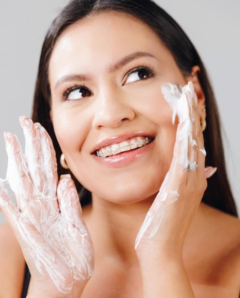 ALEJANDRA RUBIO CLEANSER GEL 