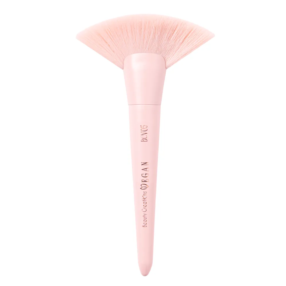 BEAUTY CREATIONS BCV05 POWDER FAN BRUSH 
